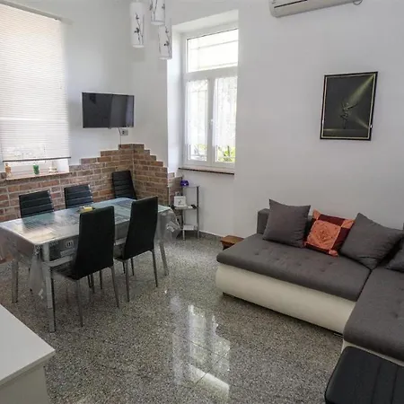 With A Parking Space - 7868 * Opatija